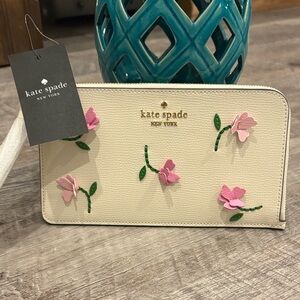 Kate Spade Cream Wallet with Pink Floral Design~ NWT GORGEOUS